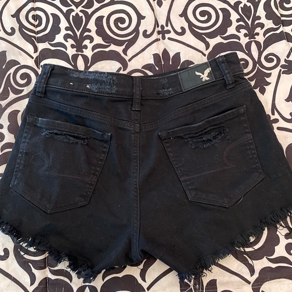 AMERICAN EAGLE SHORTS - Picture 2 of 2